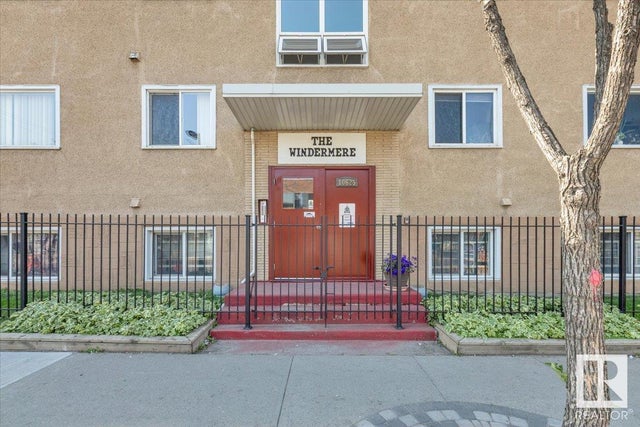 3 10625 107 Avenue Nw, Edmonton