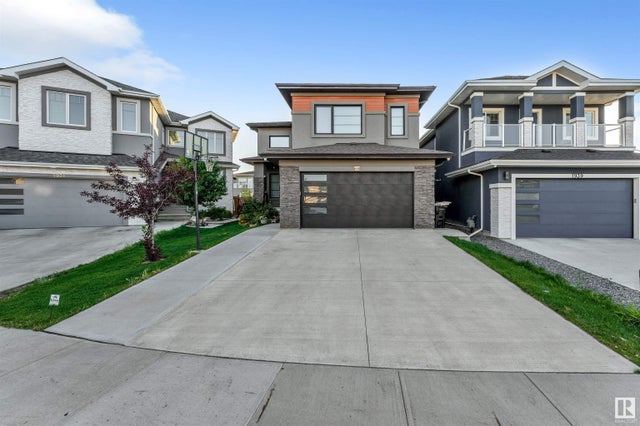 1935 19 Avenue Nw, Edmonton