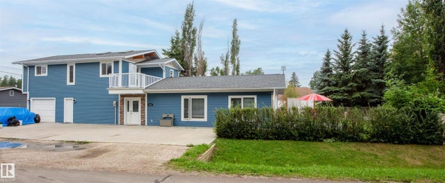 5503 50 Avenue, Rural Lac Ste. Anne County