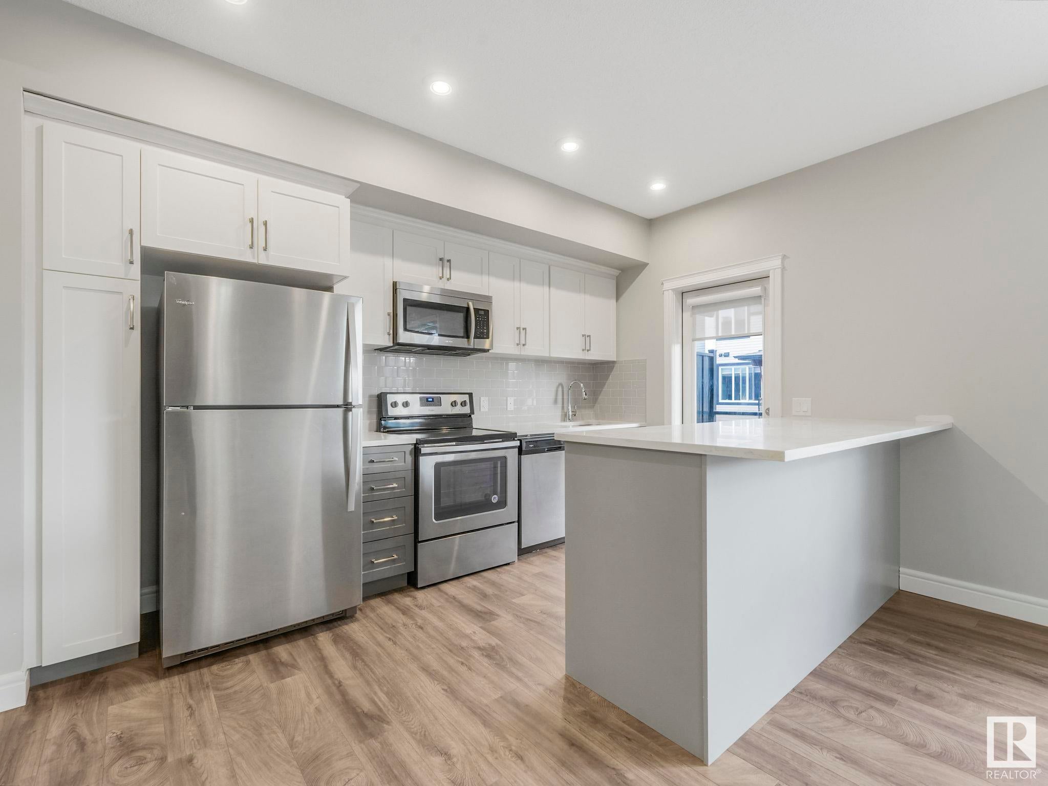66 446 Allard Boulevard, Edmonton