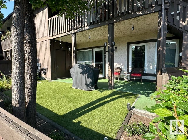 214 Surrey Gardens Nw, Edmonton