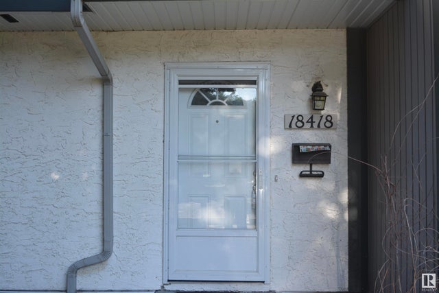 18418 62b Avenue Nw, Edmonton