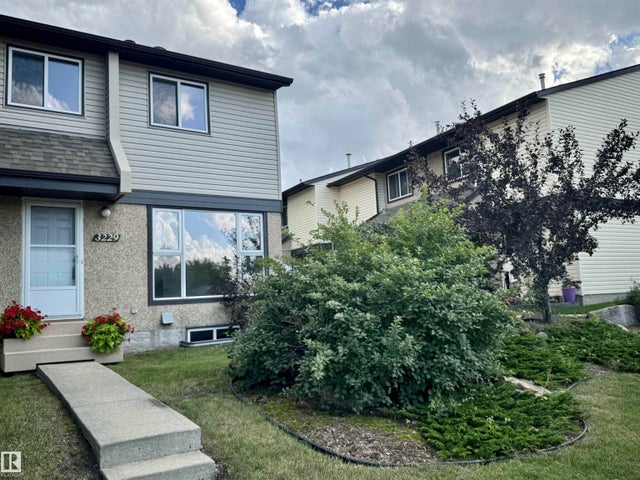 3229 142 Avenue, Edmonton