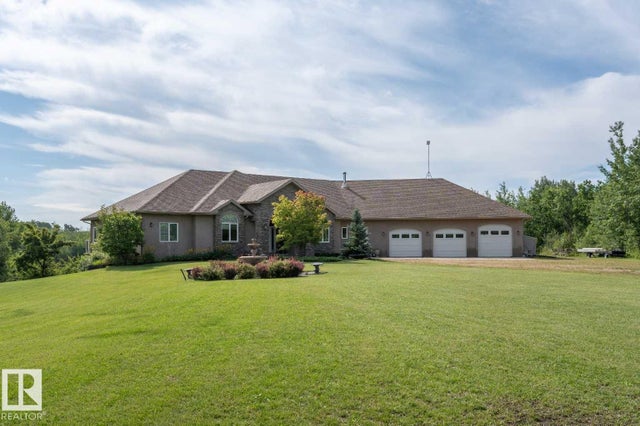 51153 Rge Road 205, Rural Strathcona County