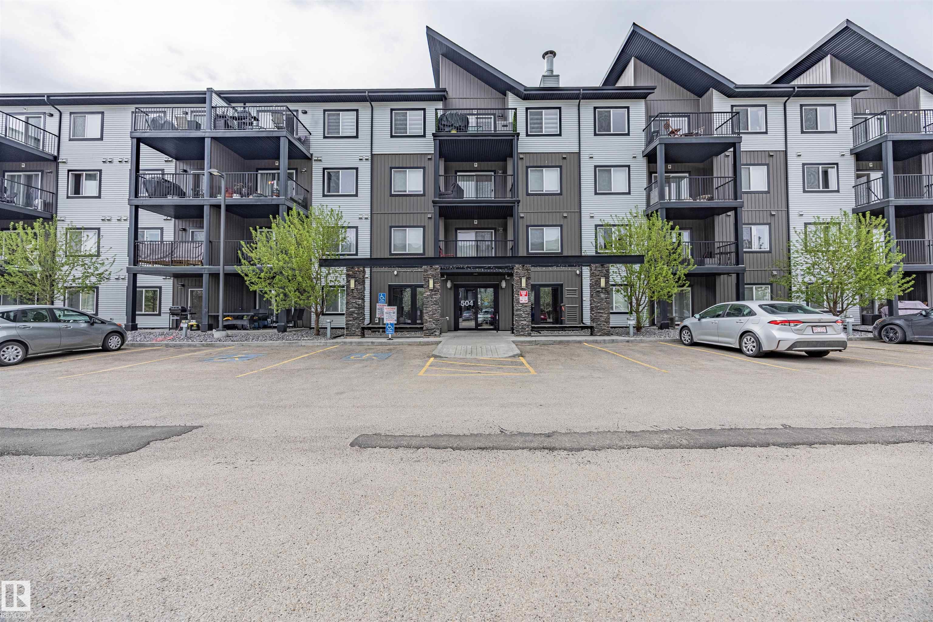 Edmonton Property for Sale: MLS®# E4452096