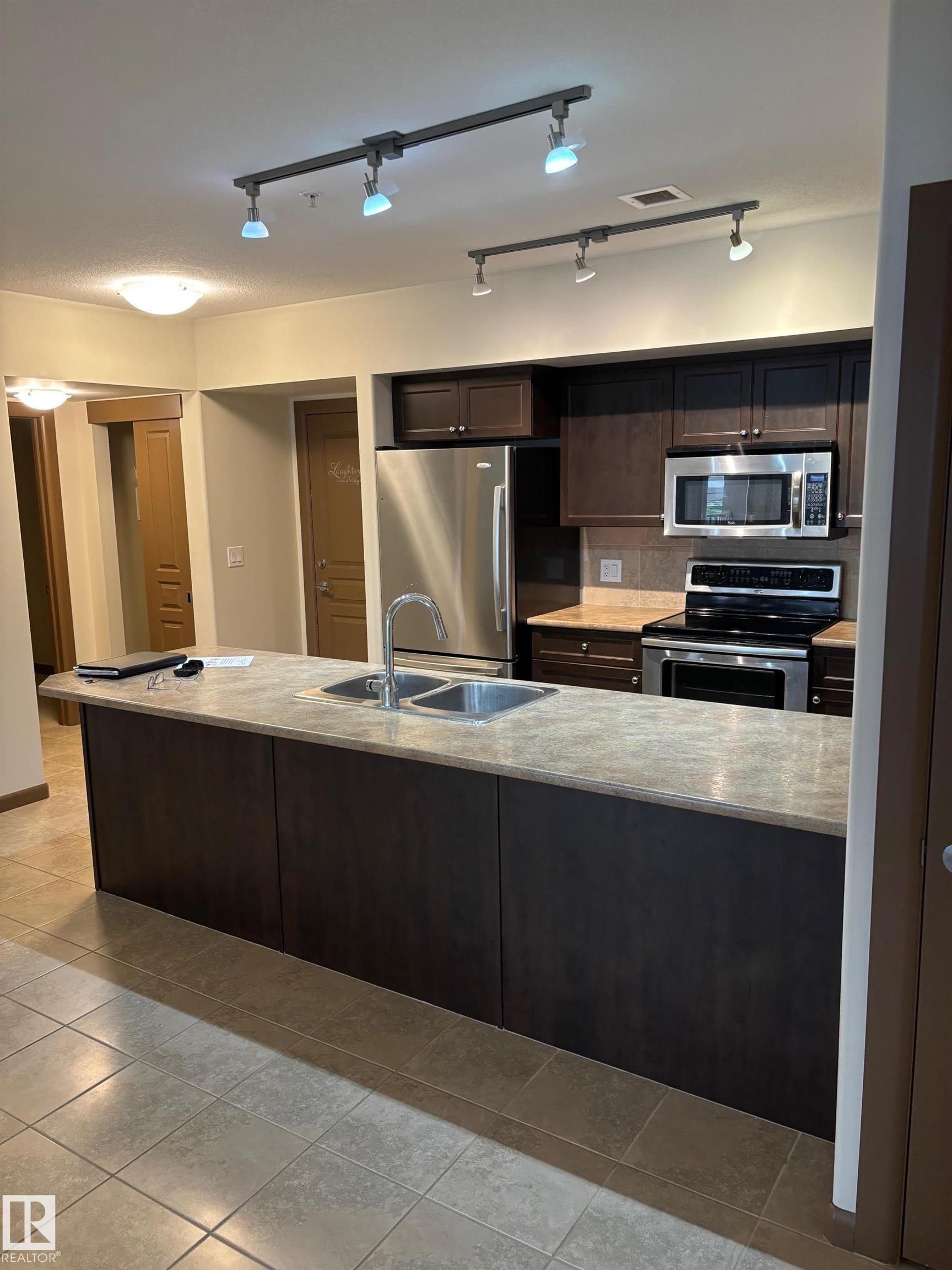 N/A, Sherwood Park