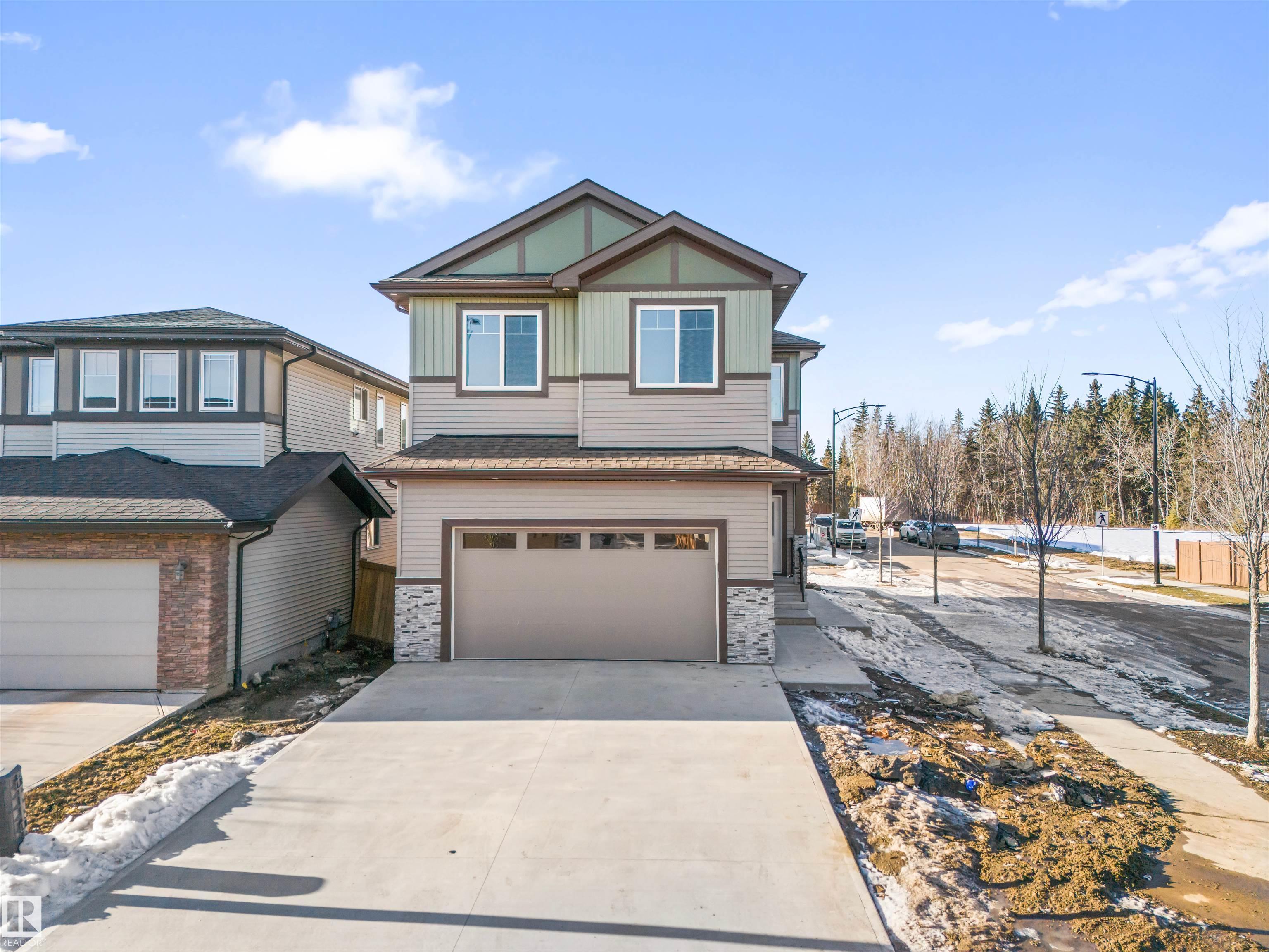 204 Cavanagh Common, Edmonton