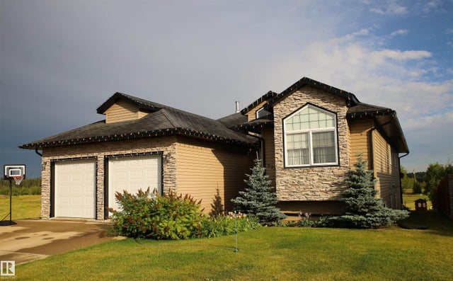 9221 91 Avenue, Lac La Biche