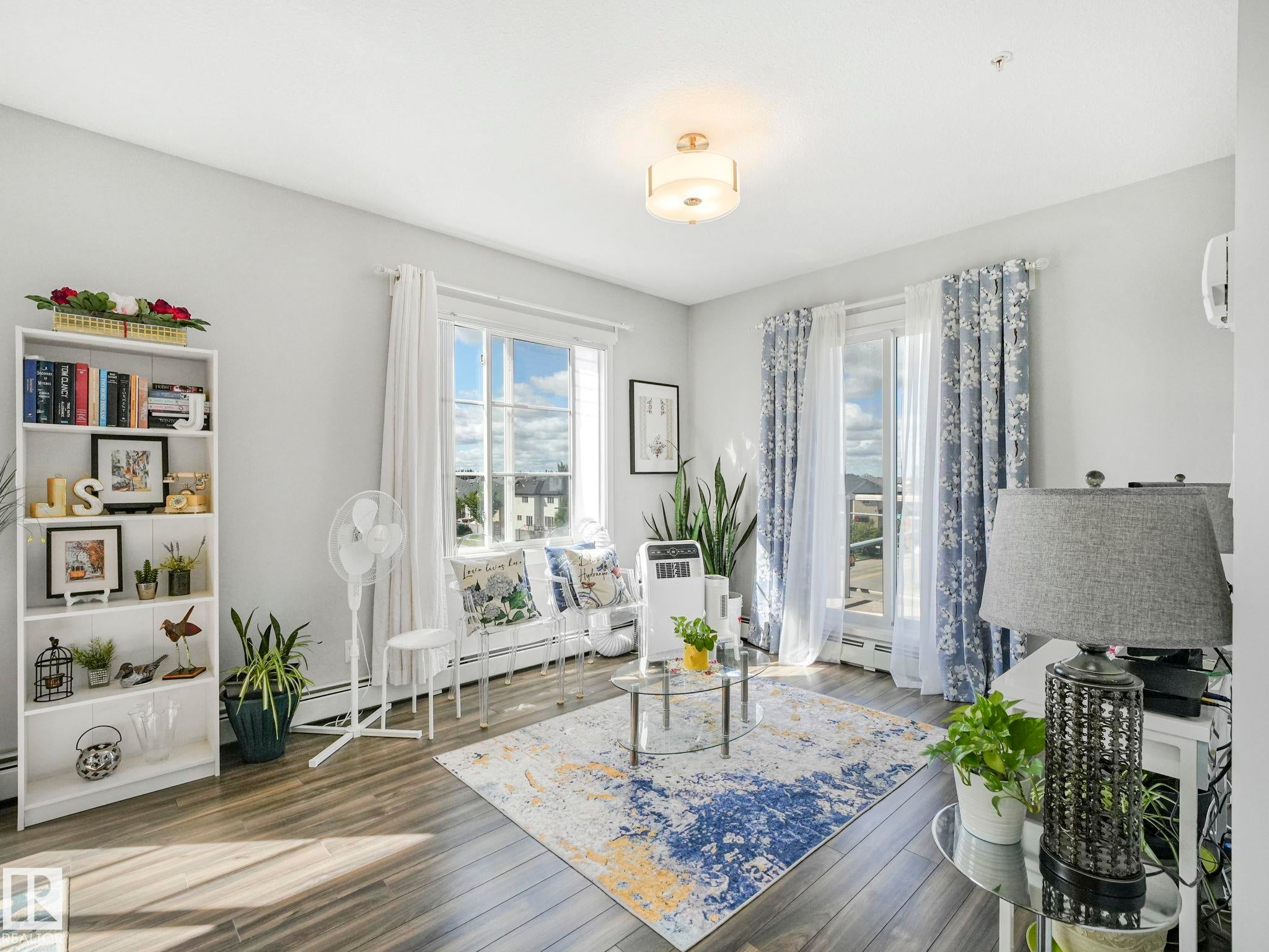 312 812 Welsh Drive, Edmonton