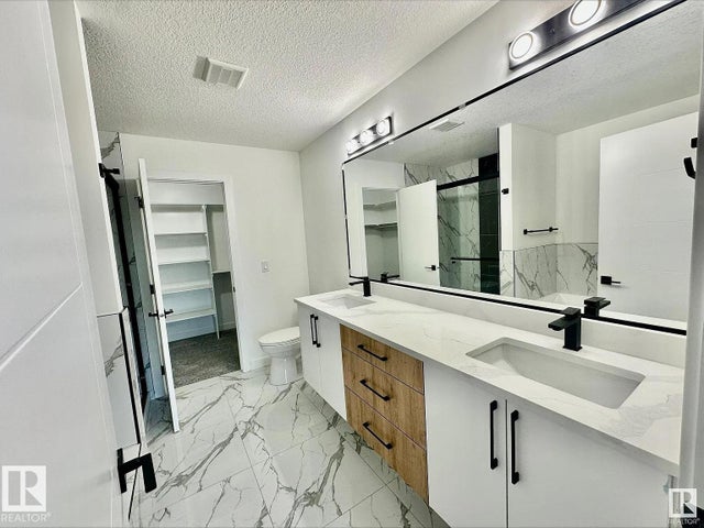 38 Astoria Place, Devon