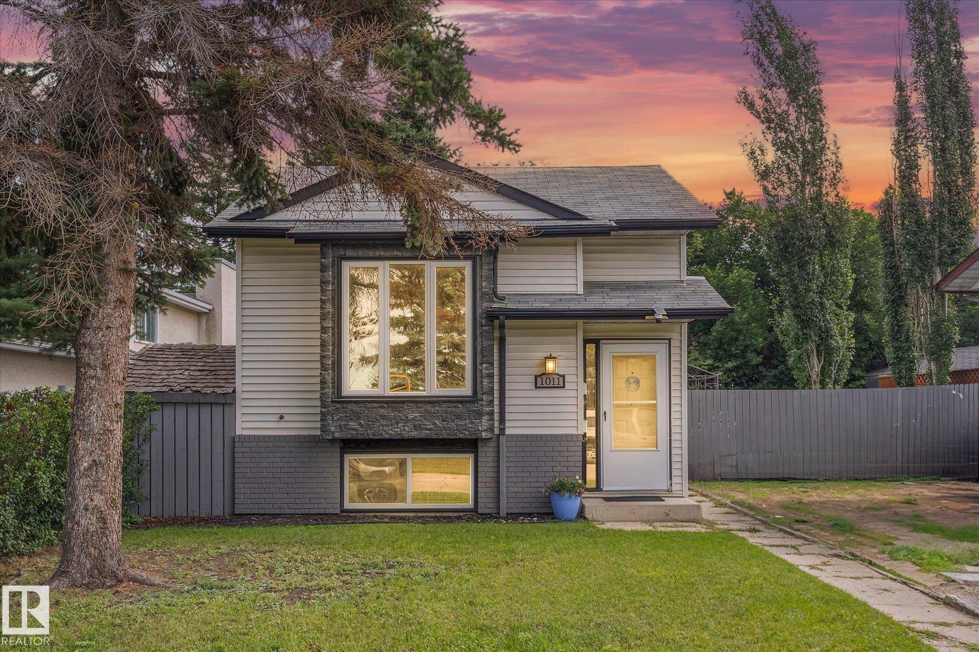1011 49 Street, Edmonton