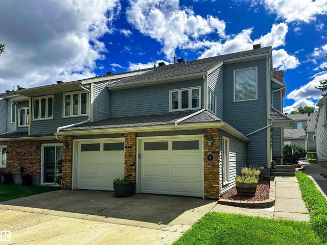 8 Whiteoaks Estates, St. Albert