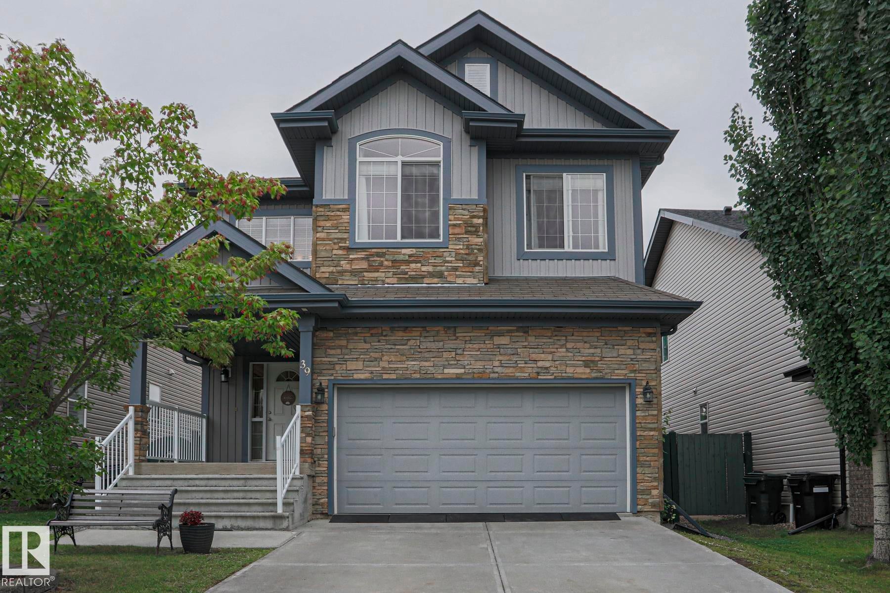 39 Vivian Way, Spruce Grove