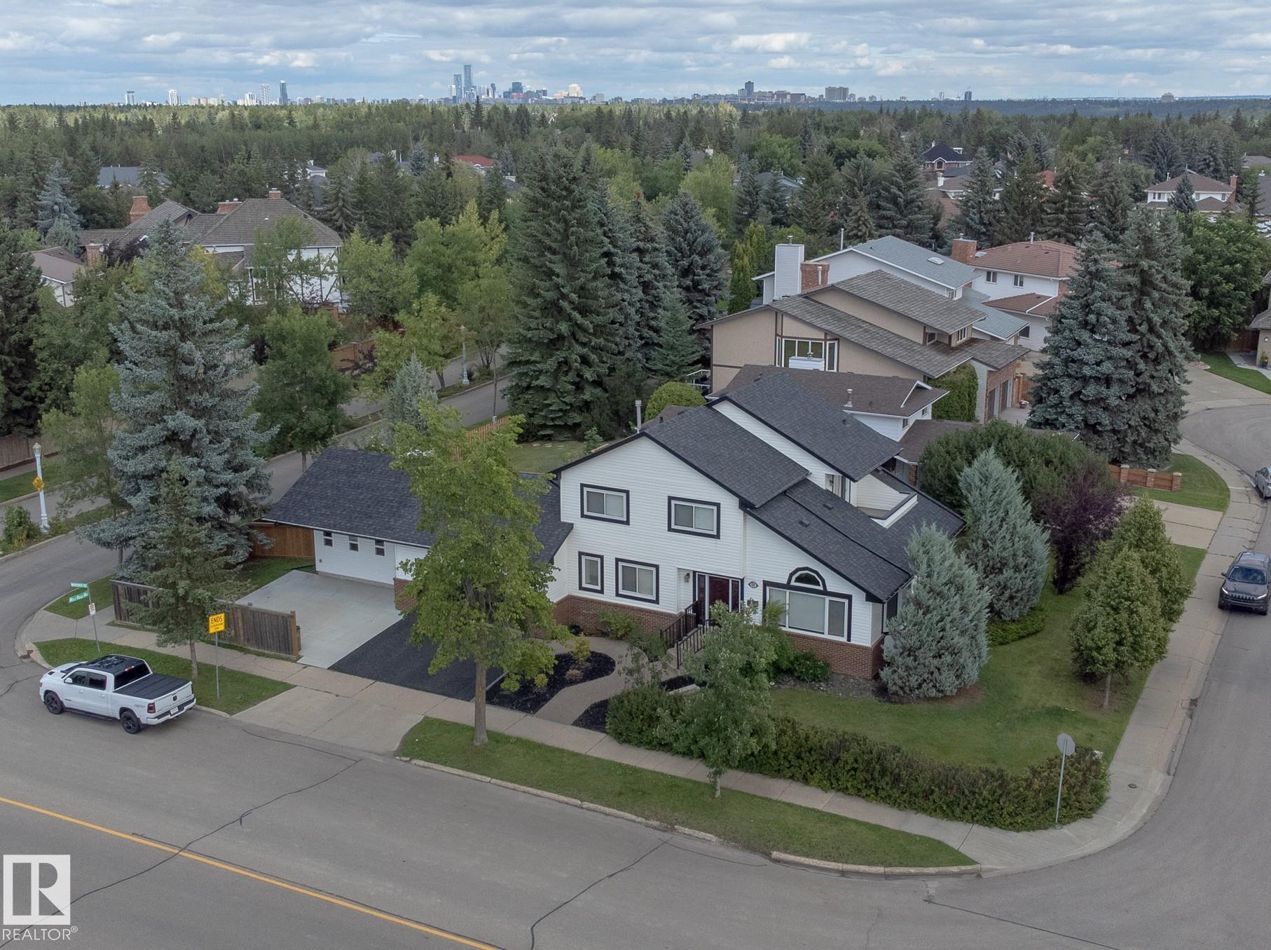 843 Wanyandi Road, Edmonton