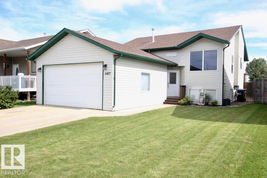 6817 58 Street, Rocky Mountain House