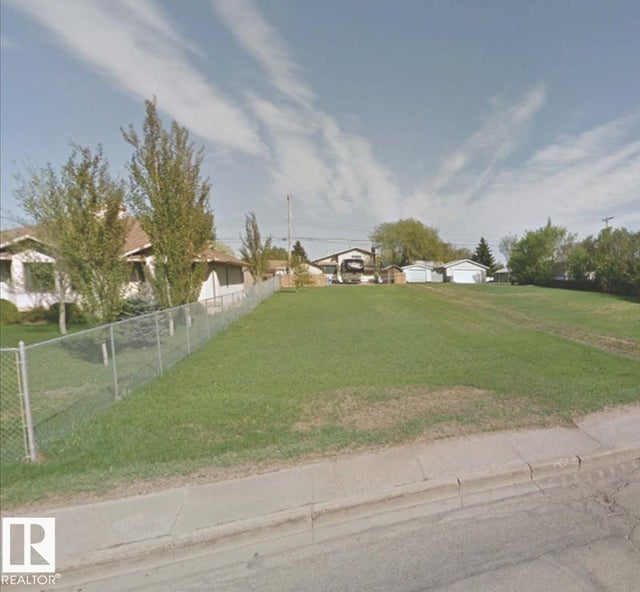 5405 48 Street, Stony Plain
