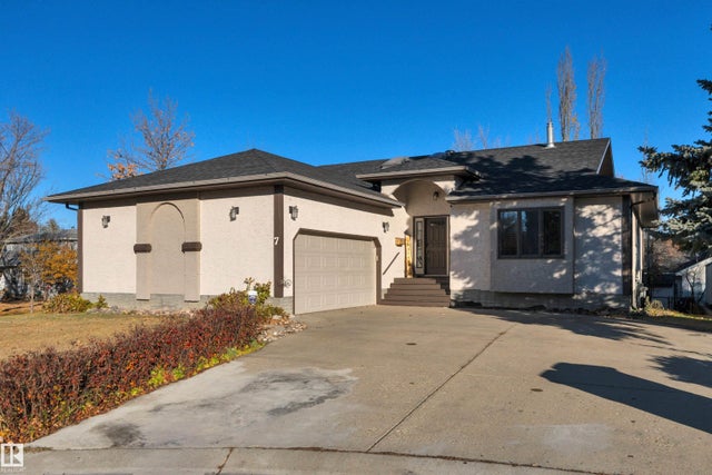 7 Fieldstone Cove, Spruce Grove