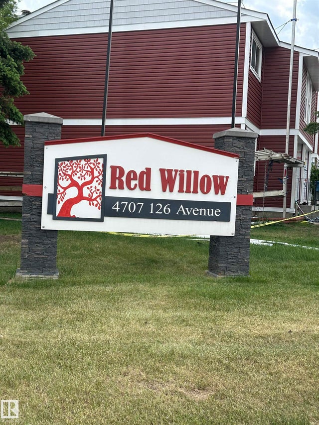 35 4707 126 Avenue Nw, Edmonton