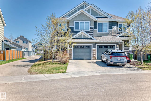 2317 76 Street Sw, Edmonton