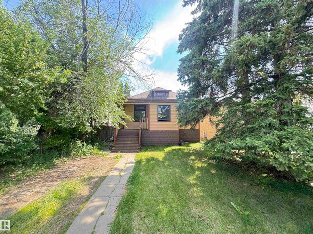 10719 74 Avenue Nw, Edmonton