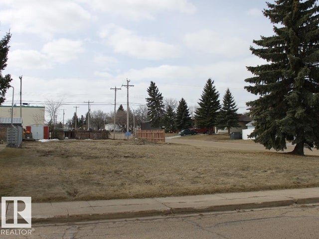 5515 48 Street, Tofield