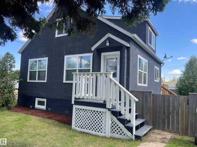 5025 49 Street, Calmar