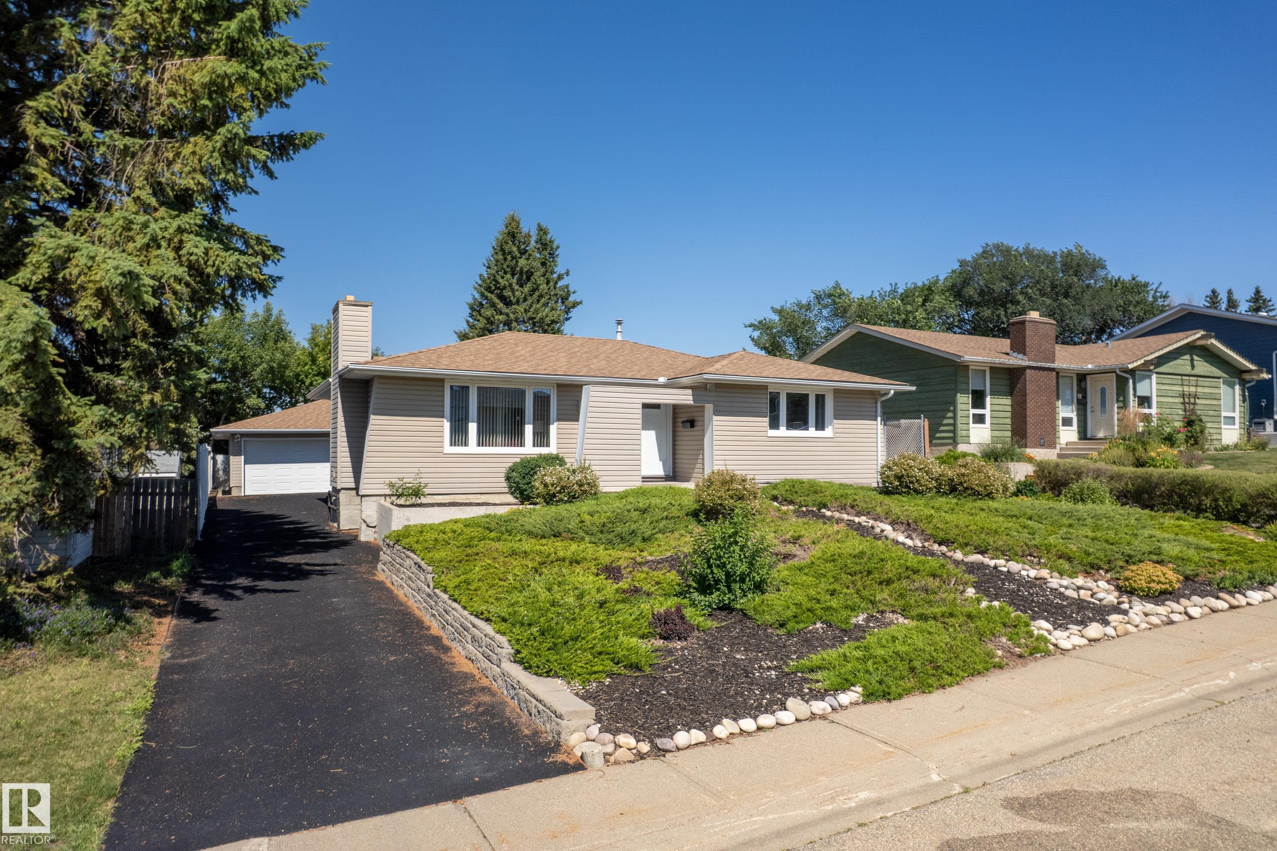 8 Gravenhurst Crescent, Sherwood Park