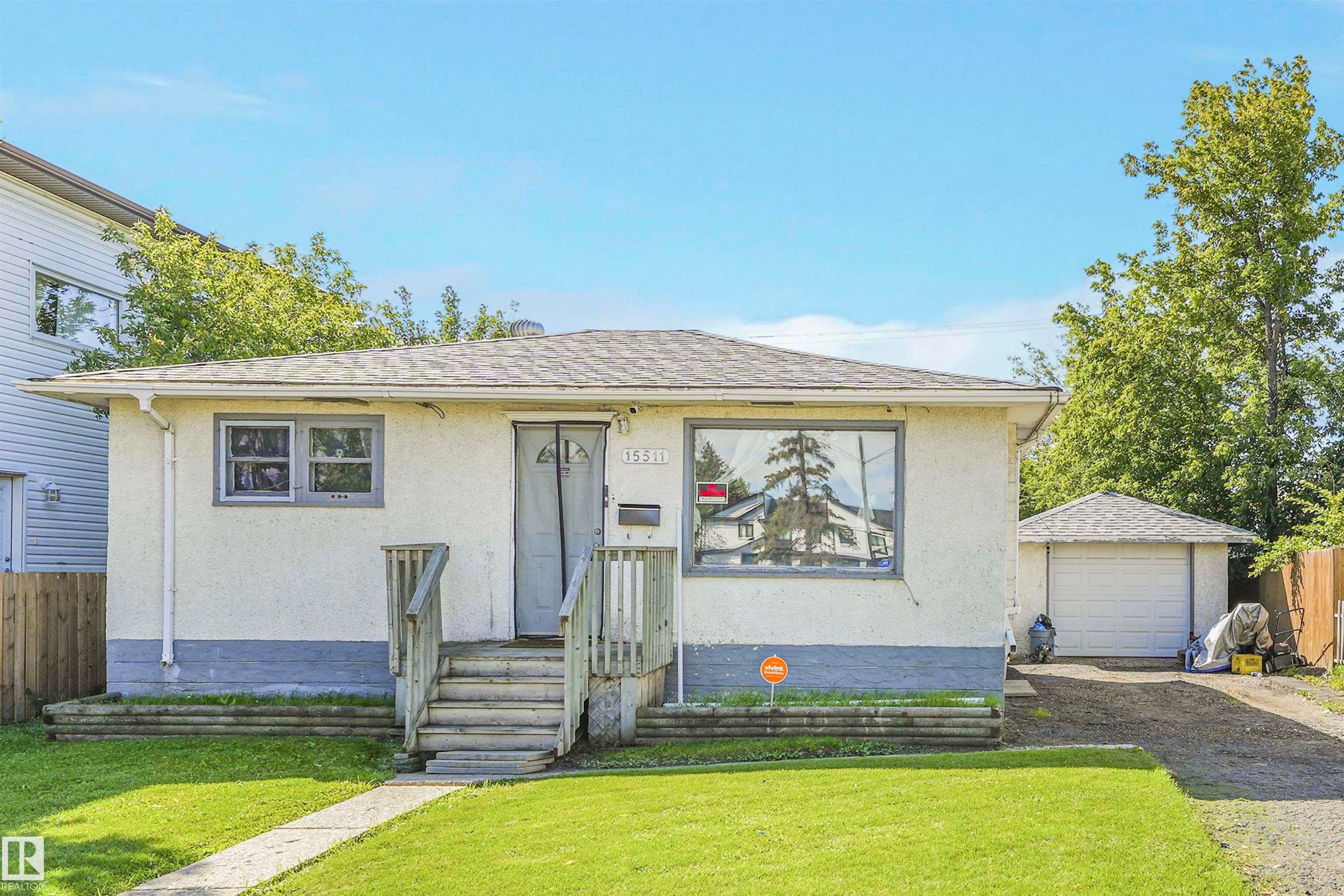 15511 95 Avenue, Edmonton