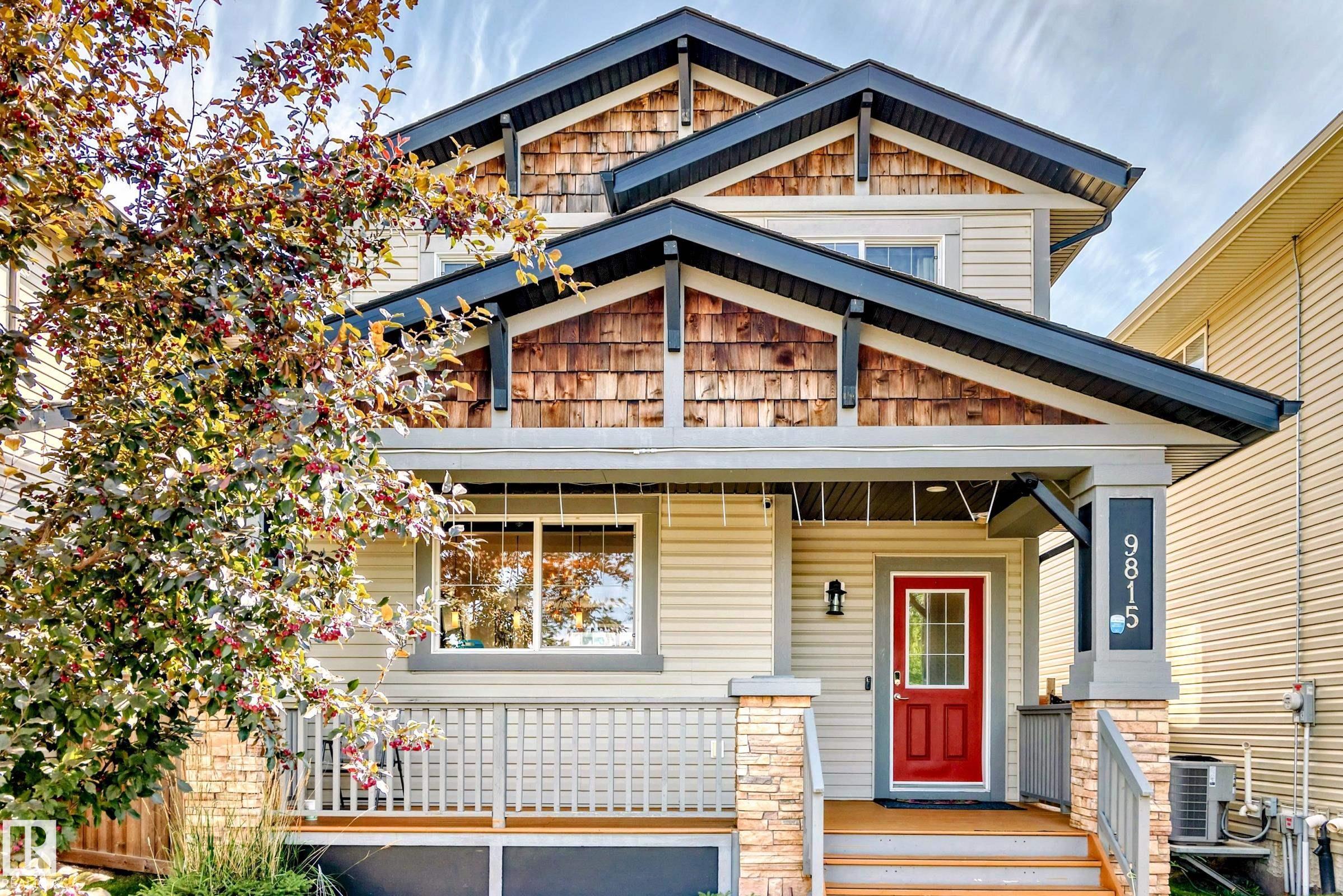 9815 220 Street, Edmonton