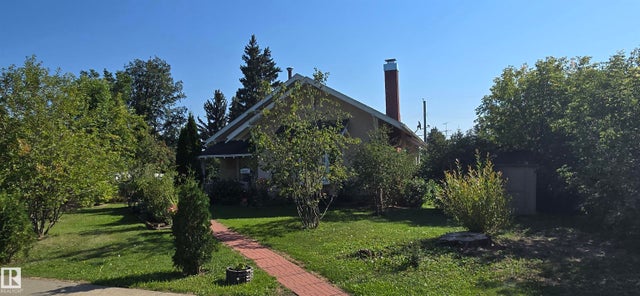 4421 49 Street, Vegreville