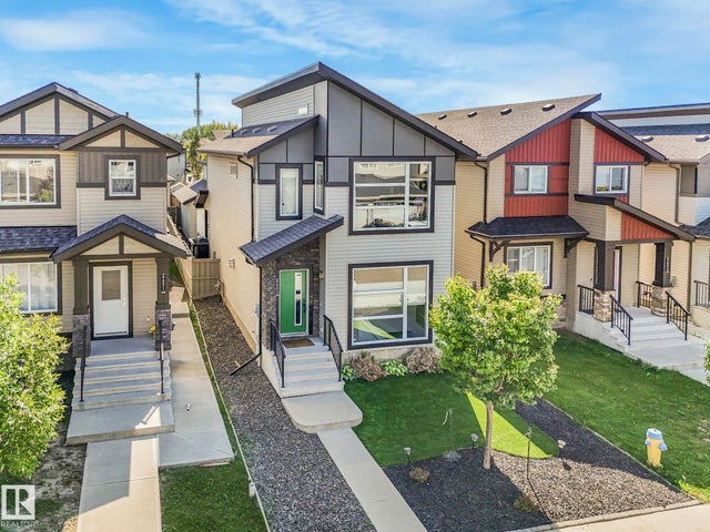 6693 Cardinal Road Sw, Edmonton