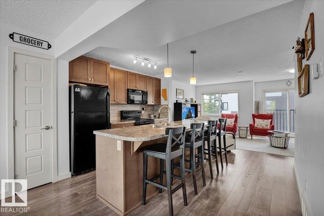 1628 33a St Nw, Edmonton