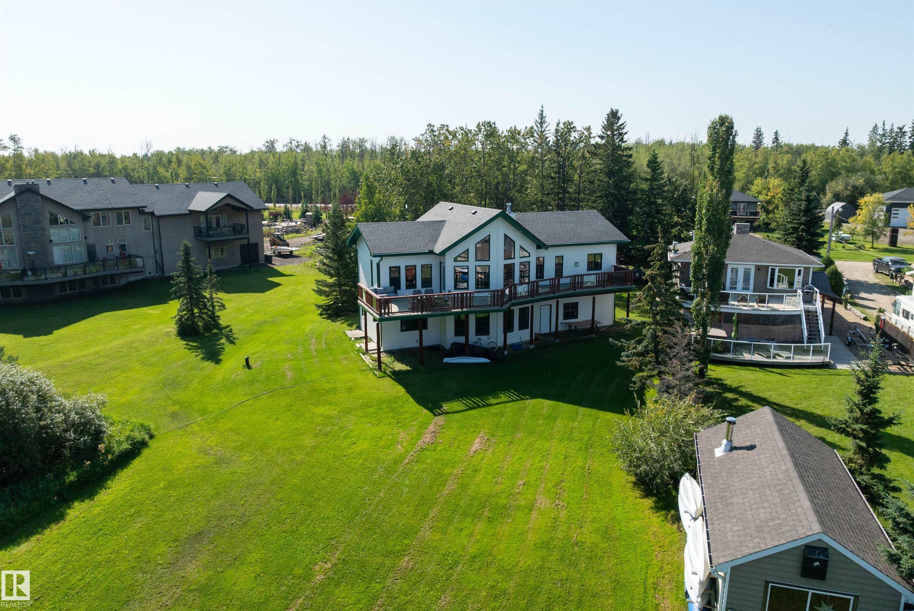 Photo for MLS®# E4455012 - home for sale at 120 48003 Rr271, Wizard Lake Estates, Rural Leduc County AB