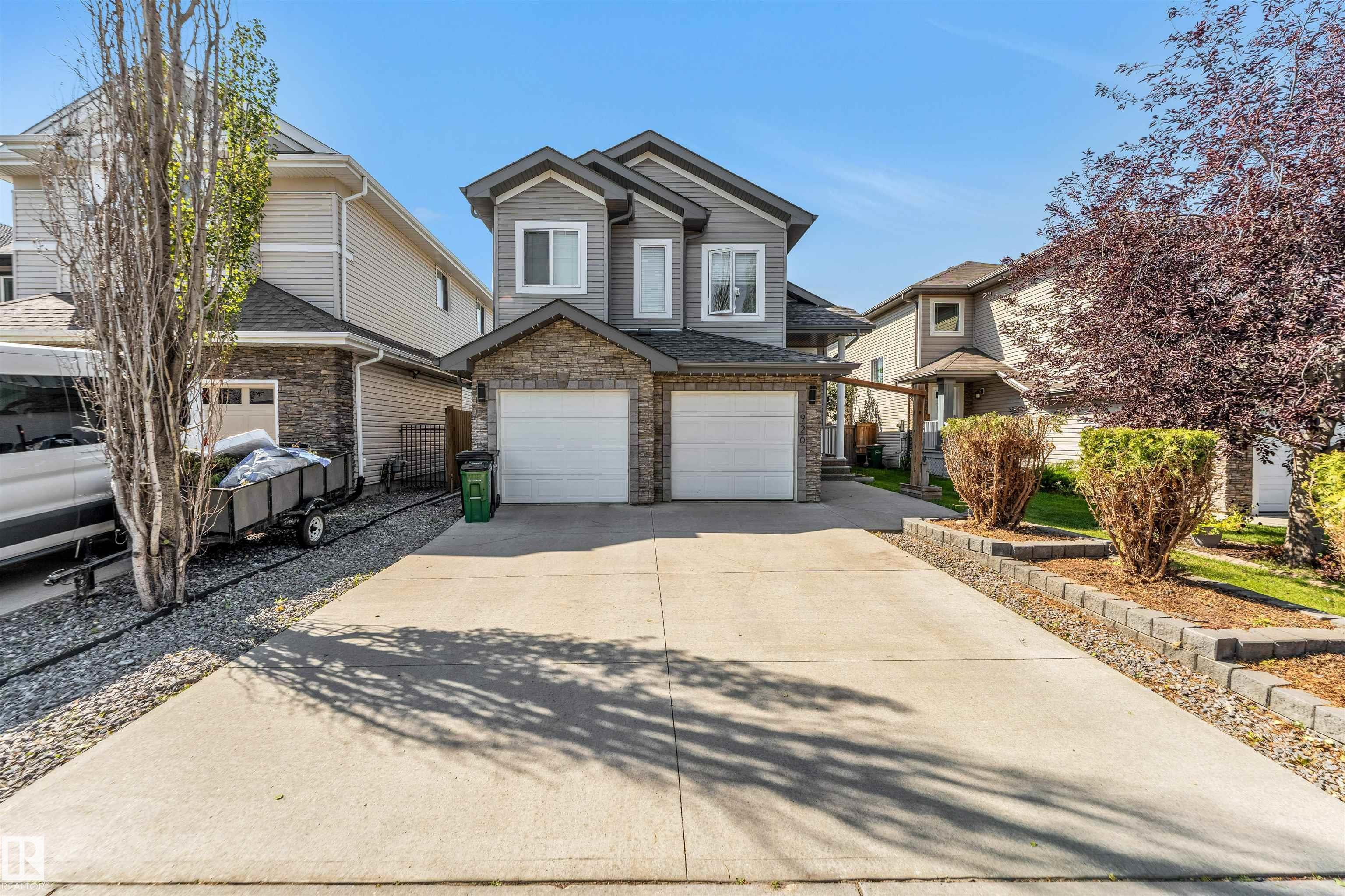 1920 69 St., Edmonton