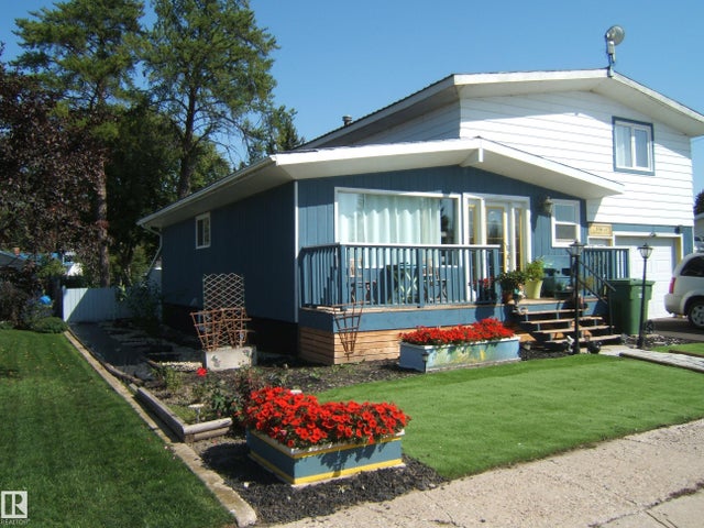 5118 51 Avenue, Willingdon