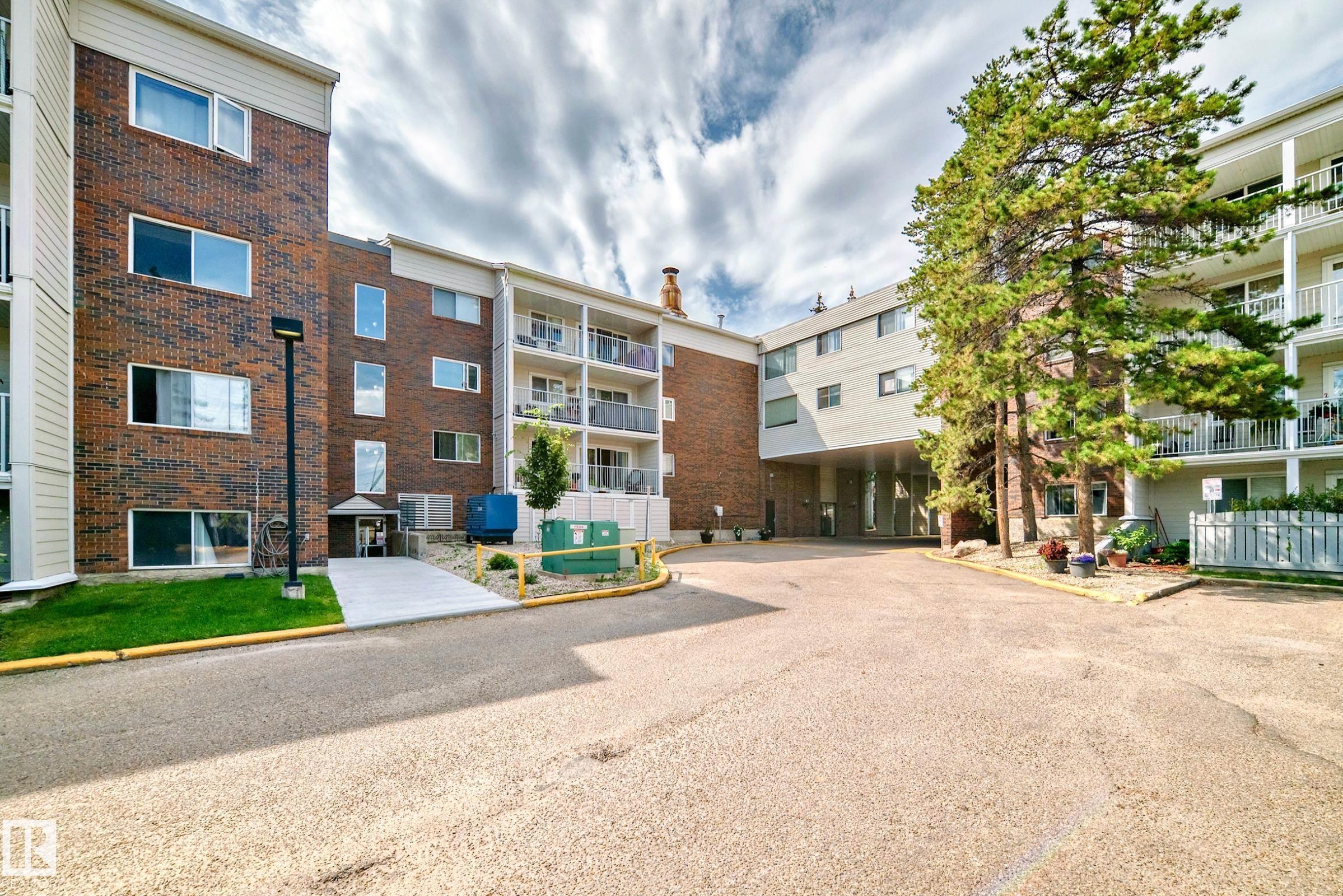 306 4404 122 Street, Edmonton
