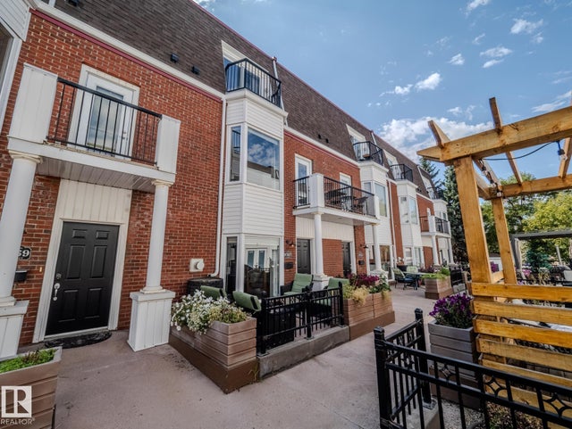 9767 93 Street Nw, Edmonton