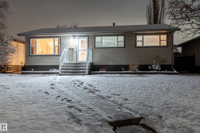 8916 148 Street, Edmonton