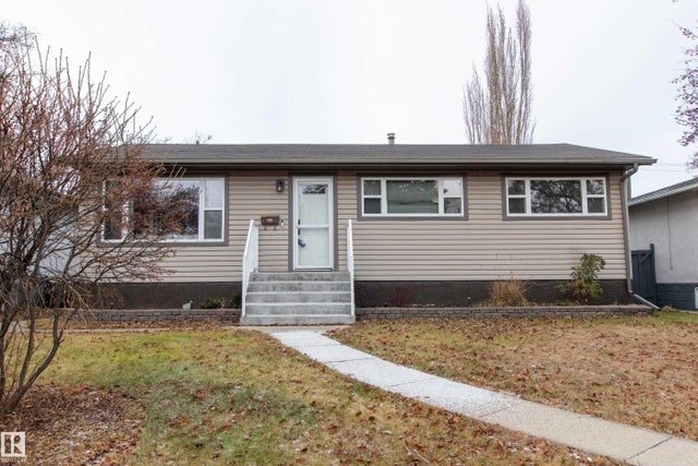 8916 148 Street, Edmonton