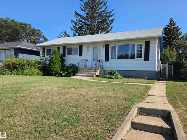 11933 50 Street Nw, Edmonton