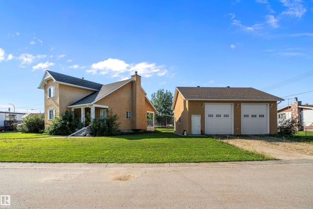 5015 47 Avenue, Evansburg