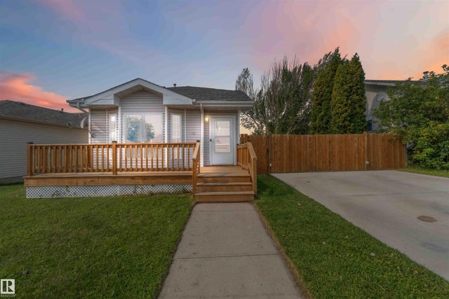 40 Lunnon Drive, Gibbons