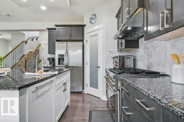 2469 Ware Crescent Nw, Edmonton