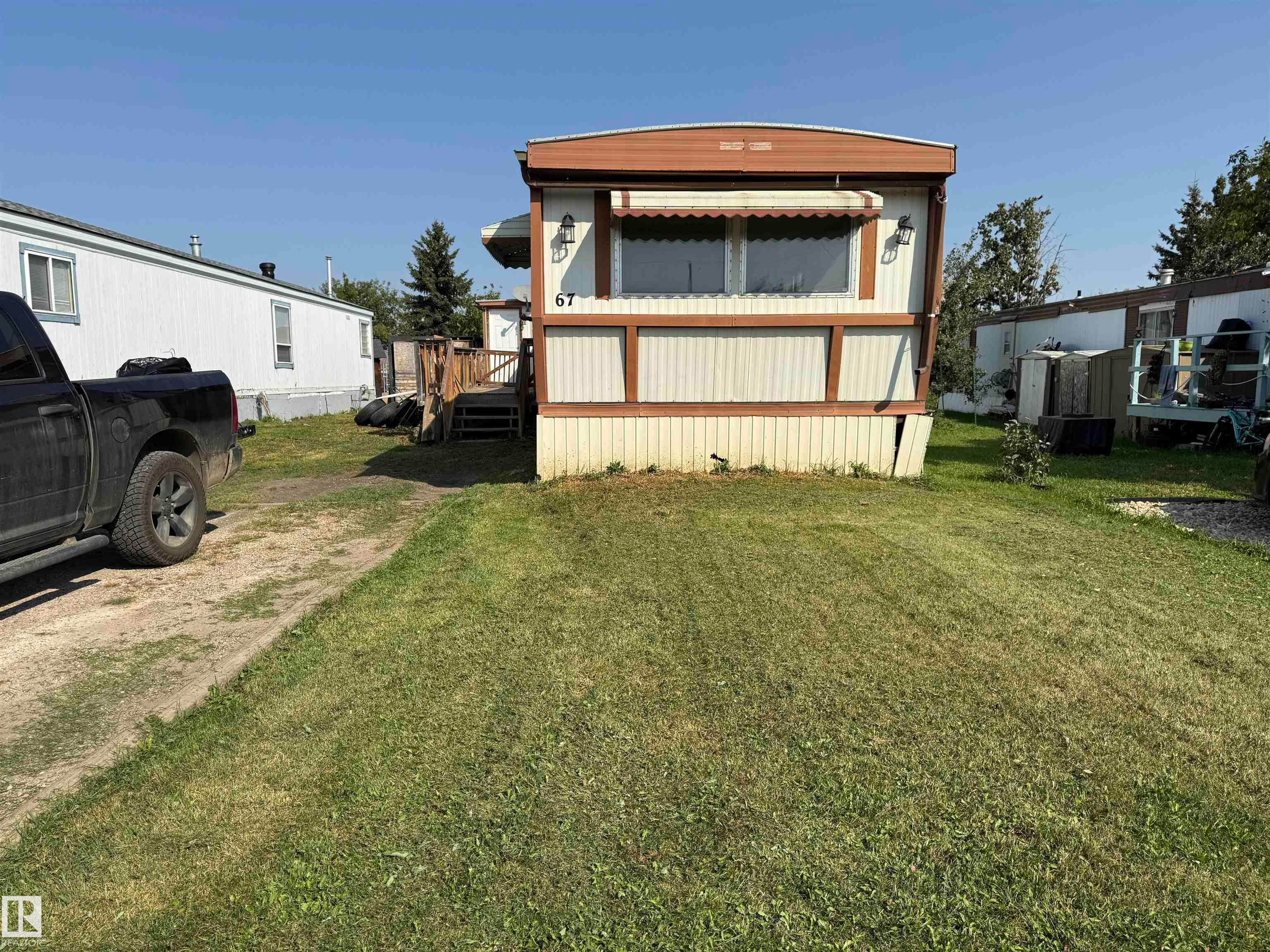 67 4802 54 Avenue, Camrose