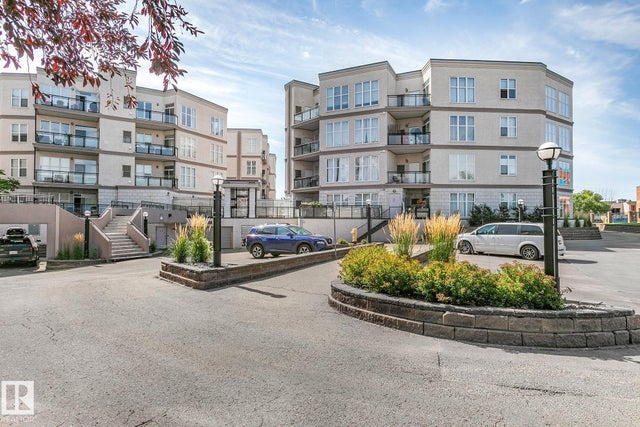 352 4827 104a Street Nw, Edmonton