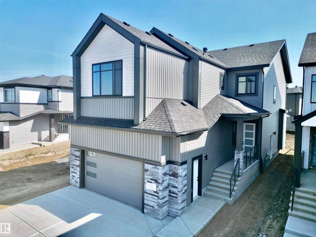 7027 Kiviaq Crescent Sw, Edmonton
