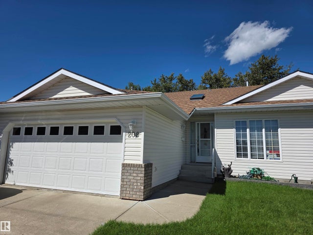 208 Ravine Villa(s), Leduc