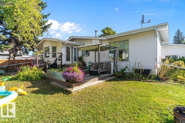 8 Beaverhill Drive, Tofield