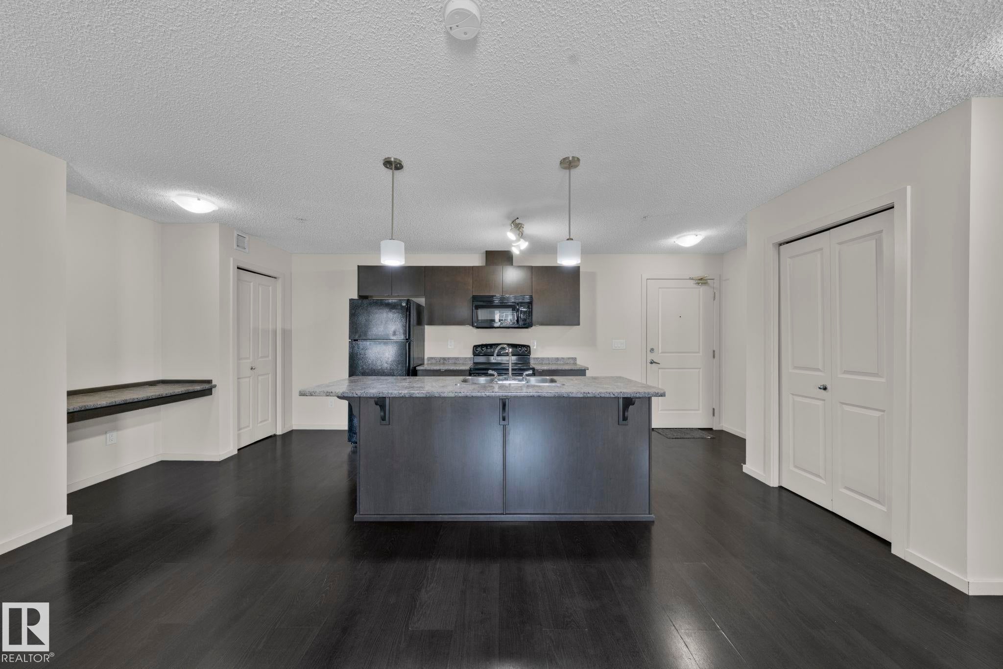 306 3353 16a Avenue, Edmonton