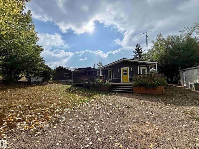 450 57201 Rng Rd 102, Rural St. Paul County